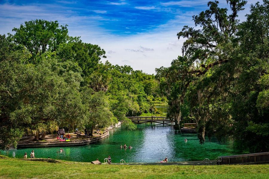 Natural surroundings and green spaces near Oakview in Apopka, FL (Image 20). Natural surroundings and green spaces near Oakview in Apopka, FL (Image 20).