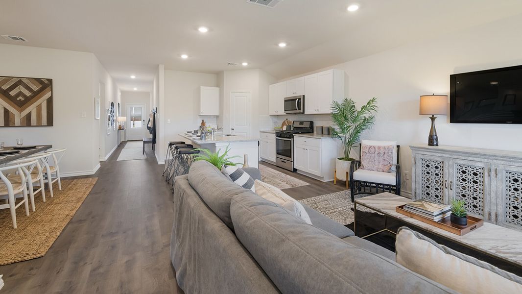 Image 15 of the Oak Creek Estates community in New Braunfels, TX.