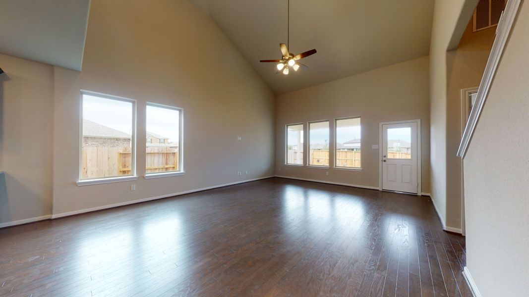 Image 16 of the Sierra Vista community in Iowa Colony, TX.