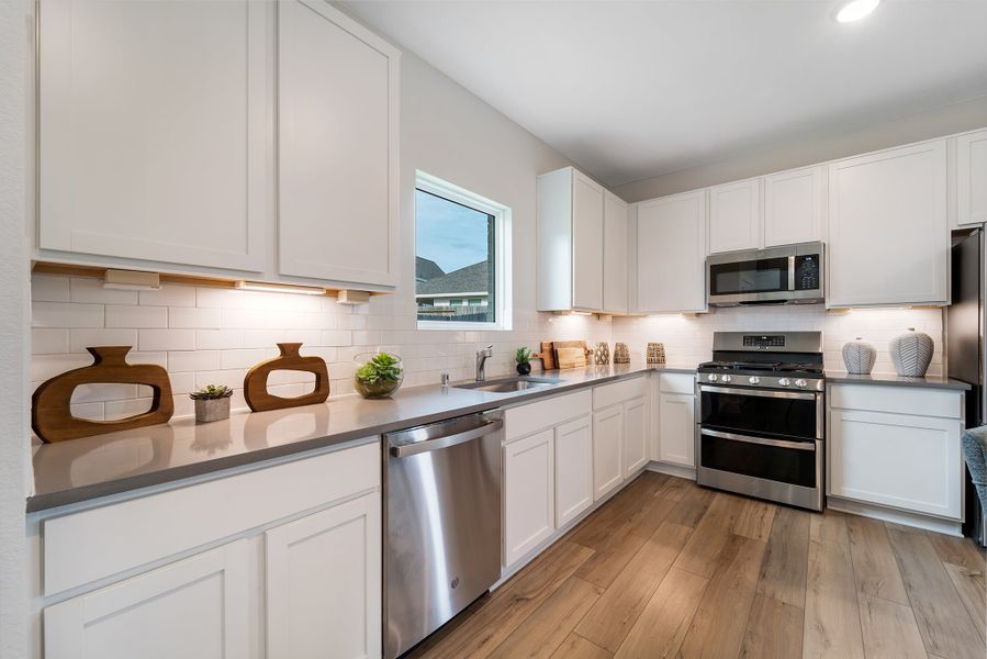 Furnished interior in a model home at Glen Oaks in Magnolia (Image 23). Furnished interior in a model home at Glen Oaks in Magnolia (Image 23).