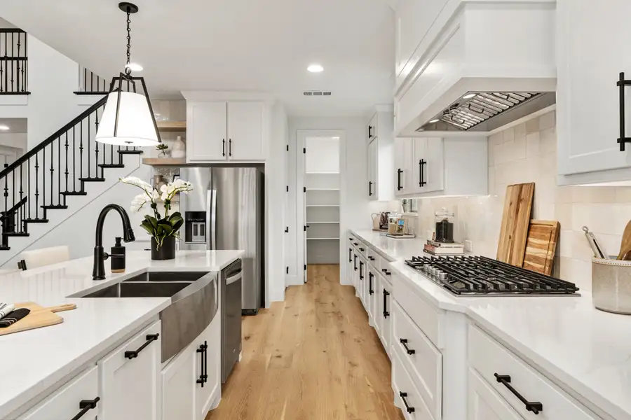 American Legend Homes 50' model in Wellington - Kitchen American Legend Homes 50' model in Wellington - Kitchen