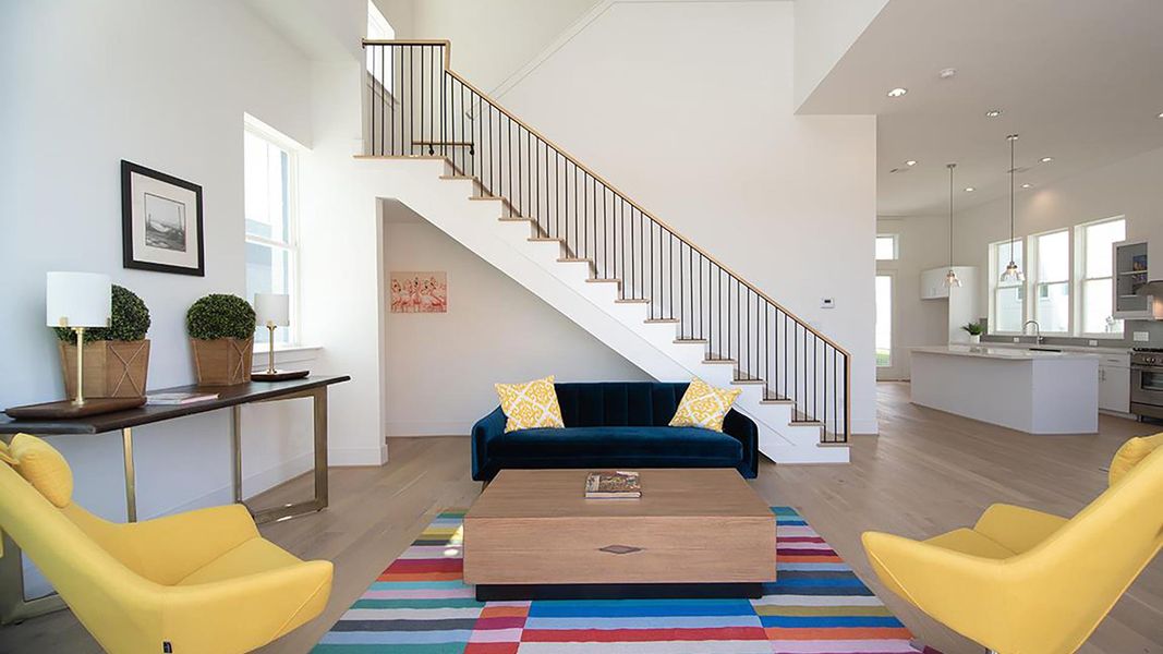 Furnished interior in a model home at Avondale in Houston (Image 14).