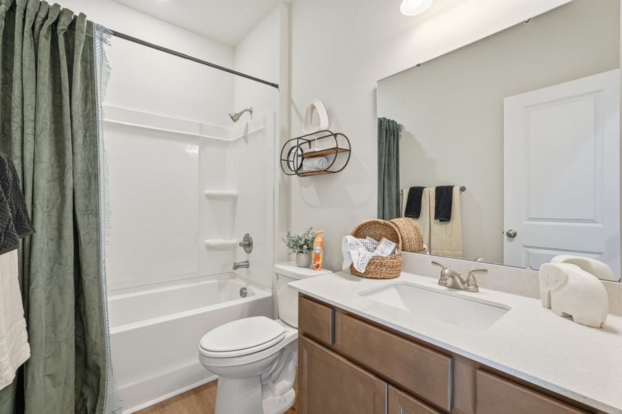 Howard | Secondary Bathroom