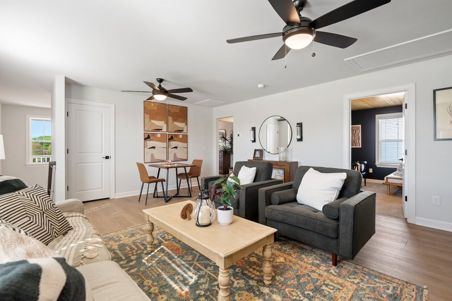 Lacey Plan | Loft