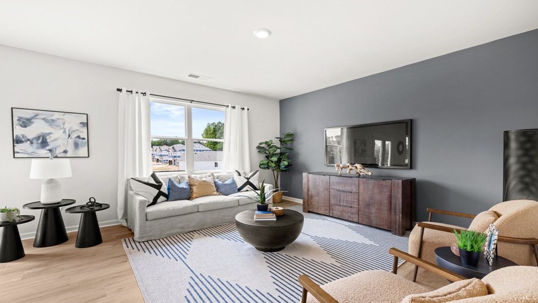 Furnished interior in a model home at Oakleigh Glen in Dallas (Image 13).