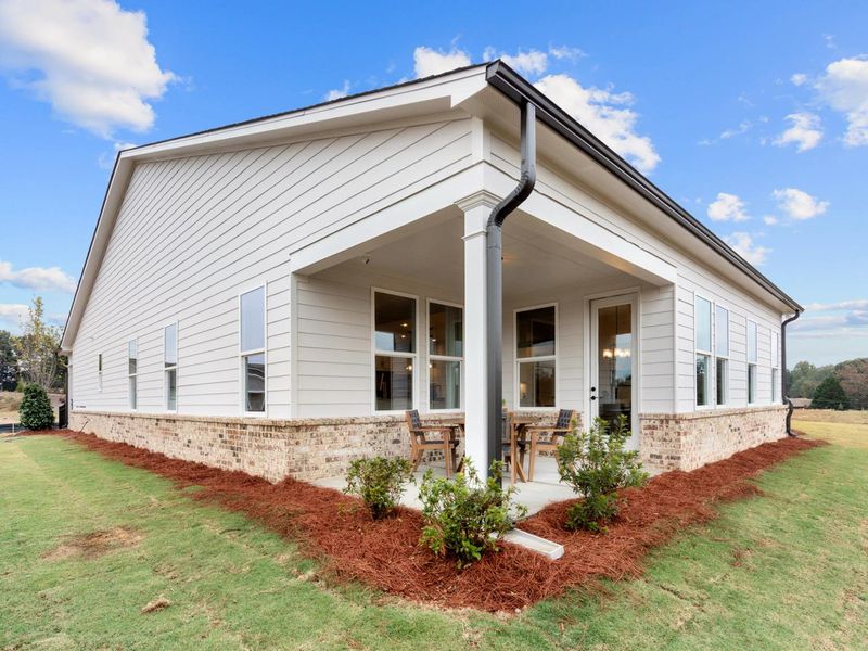 Exterior details of a home in Kelly Preserve, Loganville (Image 6).