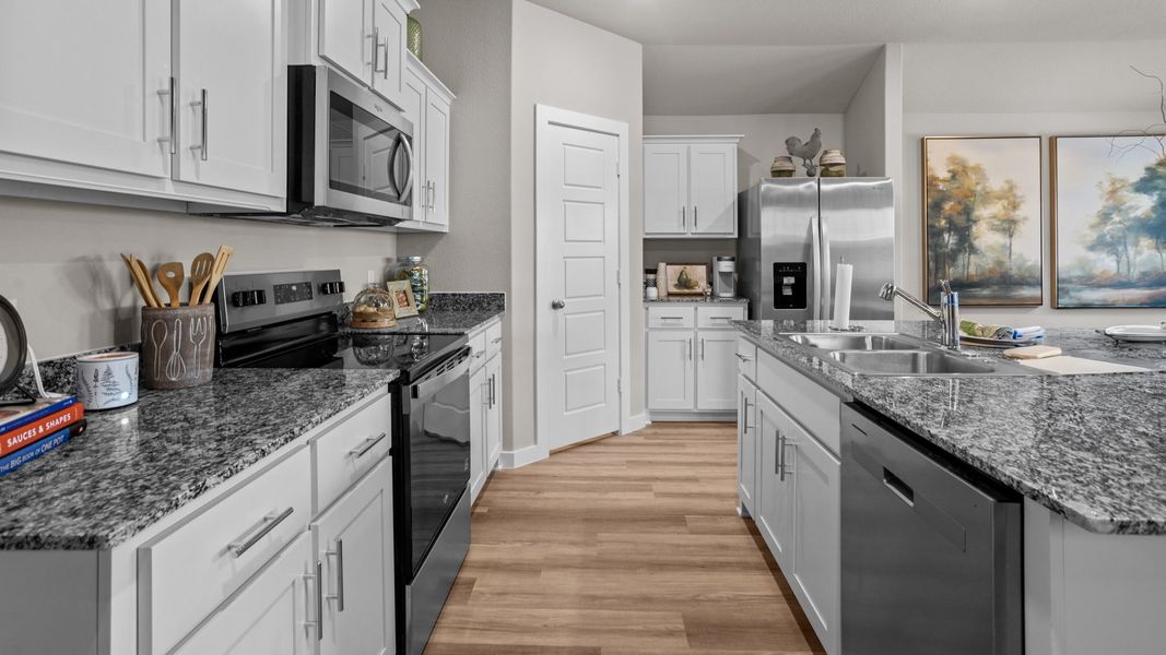 Furnished interior in a model home at Hampton Hills in Abilene (Image 6).