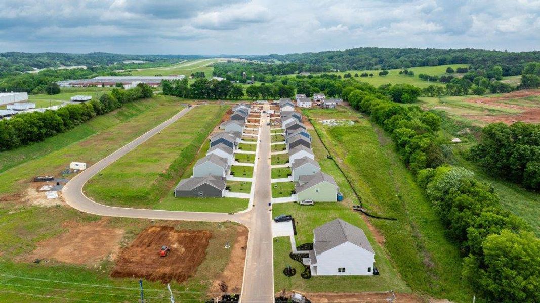 Aerial view of the Lone Oaks Farm community in Cleveland, TN, showing layout and nearby surroundings (Image 1). Aerial view of the Lone Oaks Farm community in Cleveland, TN, showing layout and nearby surroundings (Image 1).