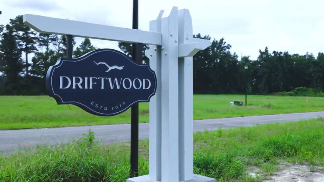 Image 33 of the Driftwood community in Richlands, NC.