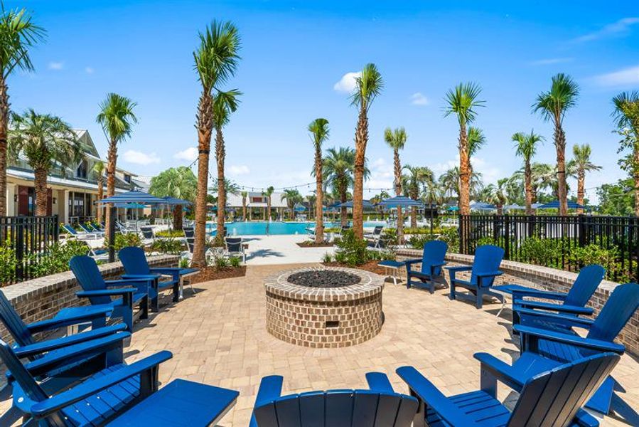 MAKE MORE MEMORIES, SHARE MORE LAUGHS, LIVE MORE FULLY AT GRANDE DUNES NORTH VILLAGE