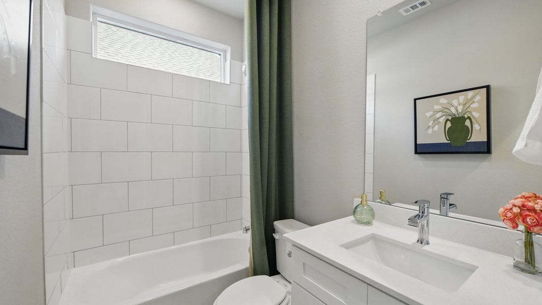 Furnished interior in a model home at Rock Creek Ranch in Fort Worth (Image 18).