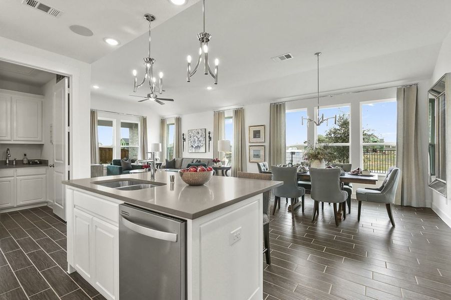 Image 10 of the The Village at Twin Creeks community in Allen, TX.