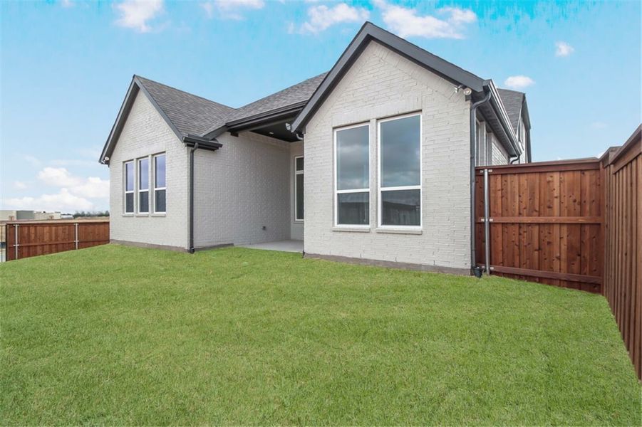 Image 5 of the University Place community in Dallas, TX.