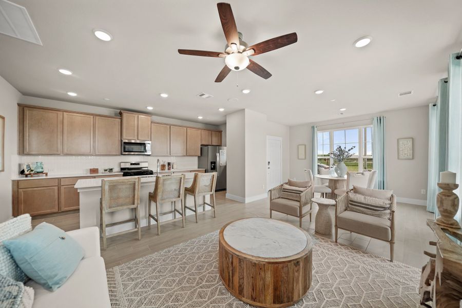 Furnished interior in a model home at Sierra Vista Townhomes in Rosharon (Image 19).