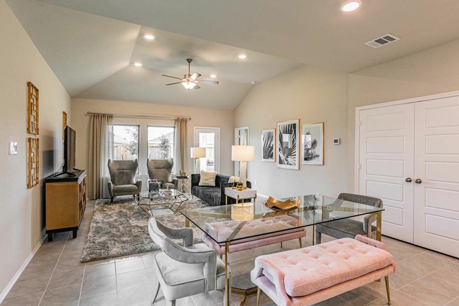 Image 8 of the Lantana community in Katy, TX.