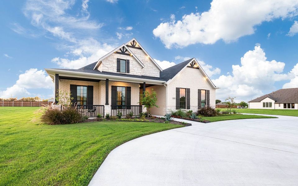 Front exterior of a home in the Sonoma Verde community, located in Rockwall, TX (Image 11). Front exterior of a home in the Sonoma Verde community, located in Rockwall, TX (Image 11).