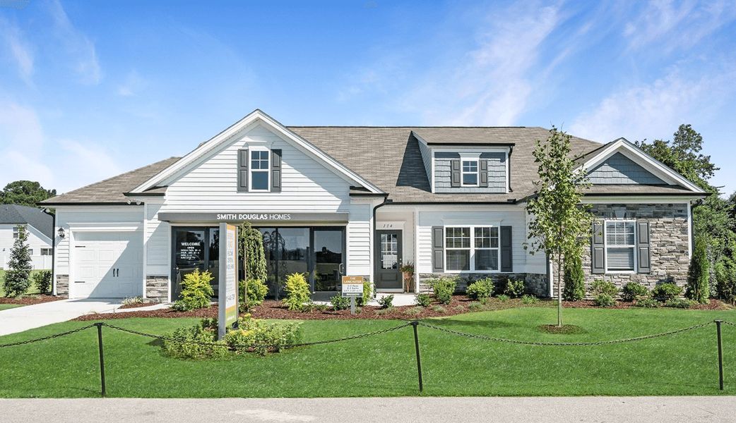Front exterior of a home in the Beverly Place community, located in Four Oaks, NC (Image 6).
