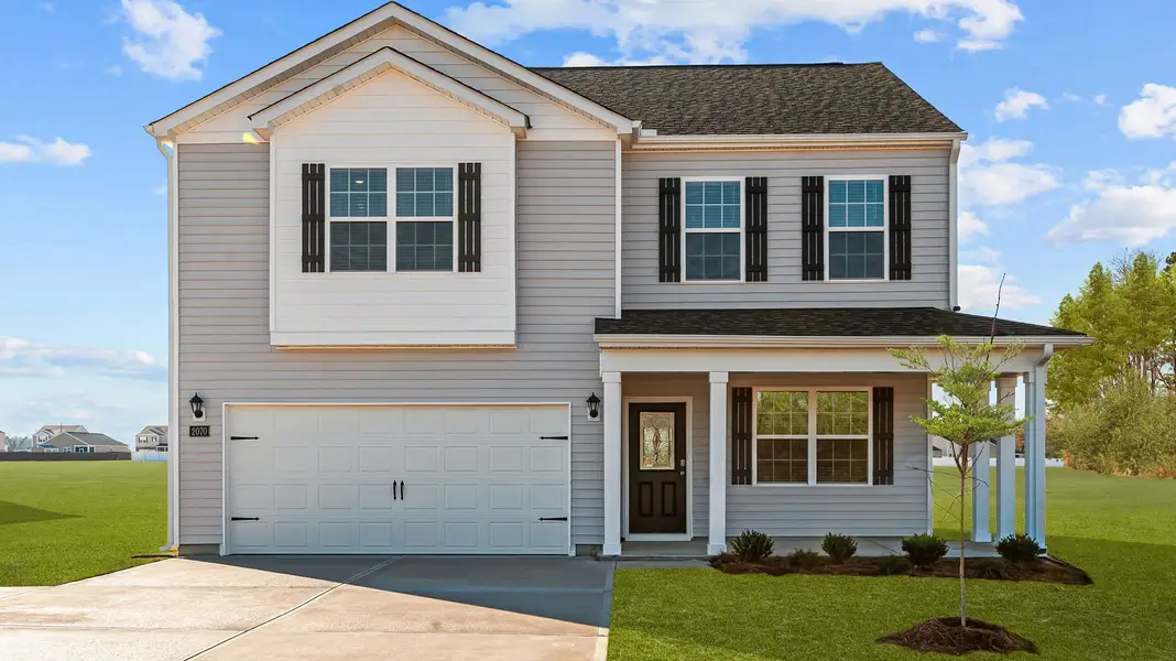 Front exterior of a home in the Dakota Creek community, located in Ayden, NC (Image 3).