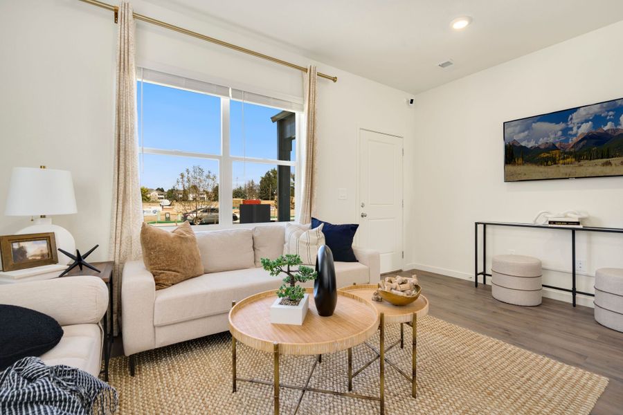 511 Camden-3728 Lake Clark St Living Room View 2 (model)