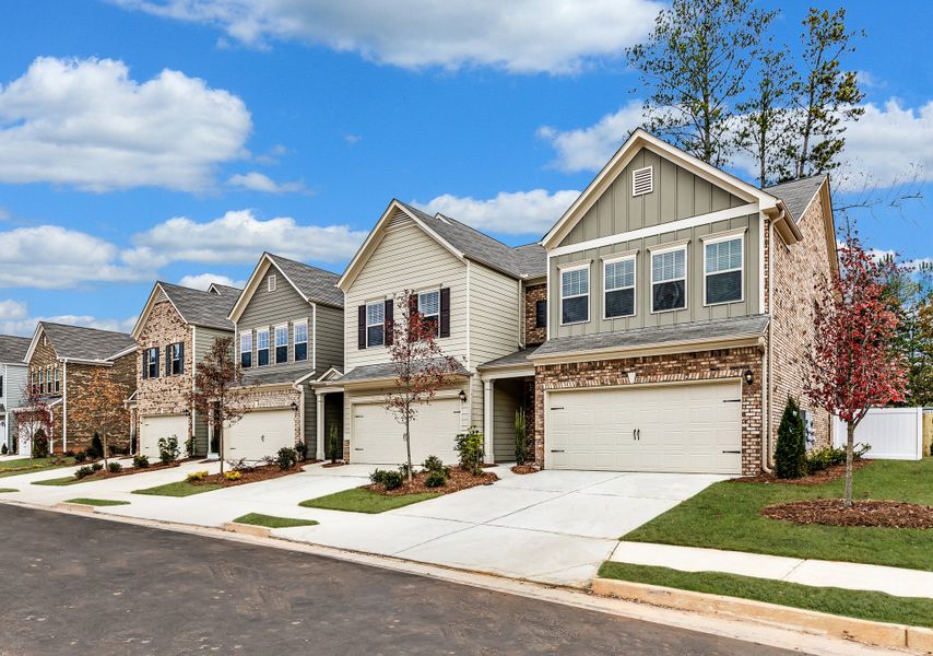 Front exterior of a home in the Glendale Towns community, located in Conyers, GA (Image 10).
