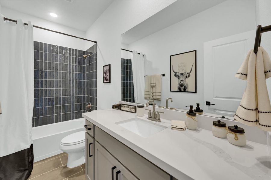 Furnished interior in a model home at La Segarra 40' in Brookshire (Image 44). Furnished interior in a model home at La Segarra 40' in Brookshire (Image 44).