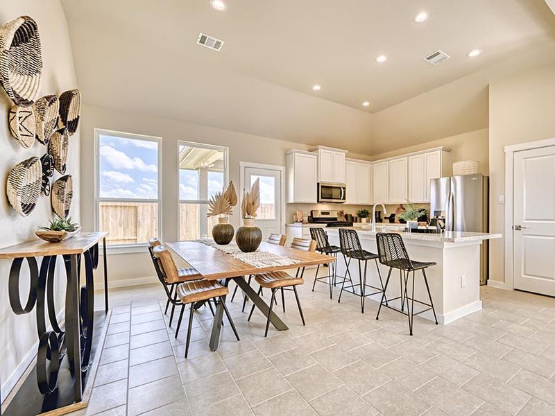 dining area kitchen