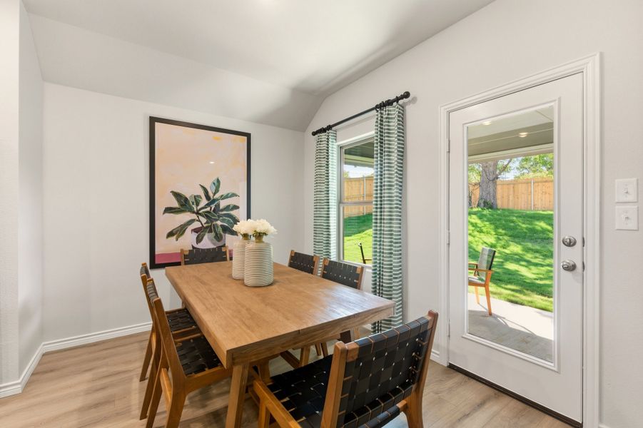 Rose Hill,75020 Rose Hill,75020