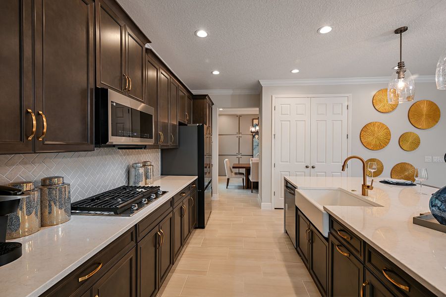 Kitchen | Palmer Executive | Park View at The Hills | New Homes in Minneola, FL | Landsea Homes