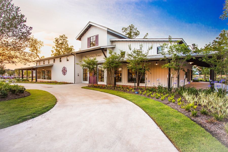 Image 7 of the Veranda community in Richmond, TX.