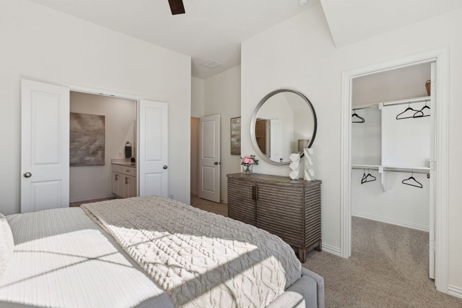 Furnished interior in a model home at Heritage Village in Haltom City (Image 31).