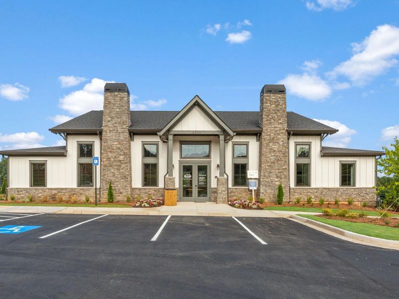 Community amenity available to residents of Hemingway in Cumming (Image 13).