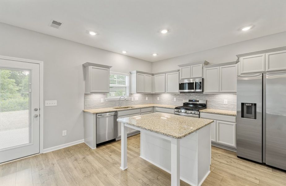 Stainless steel appliances included!