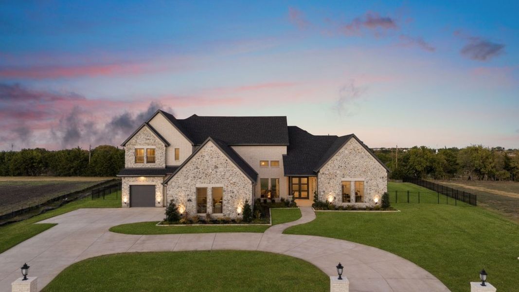 Front exterior of a home in the Chapel View community, located in Heath, TX (Image 16).