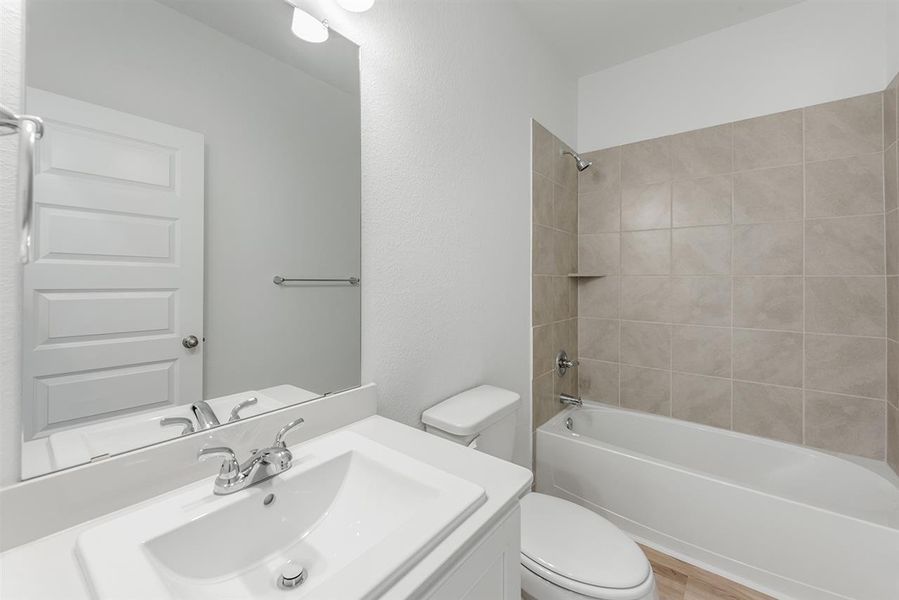 Image 31 of the Seabourne Landing community in Rosenberg, TX.