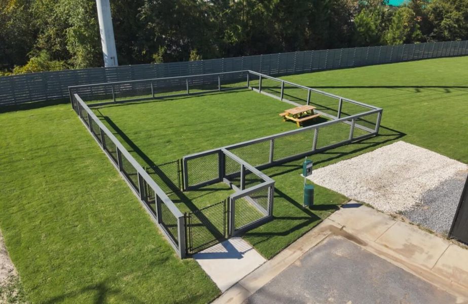 Community amenity available to residents of Waypoint Townhomes in Panama City Beach (Image 2).