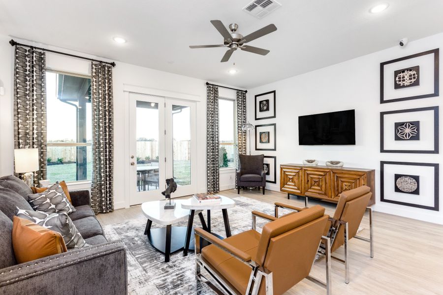 Image 14 of the Seabourne Landing community in Rosenberg, TX.