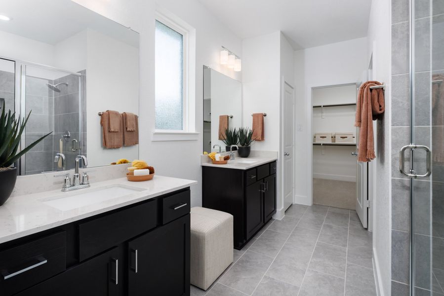 Furnished interior in a model home at Raburn Reserve in Tomball (Image 25).