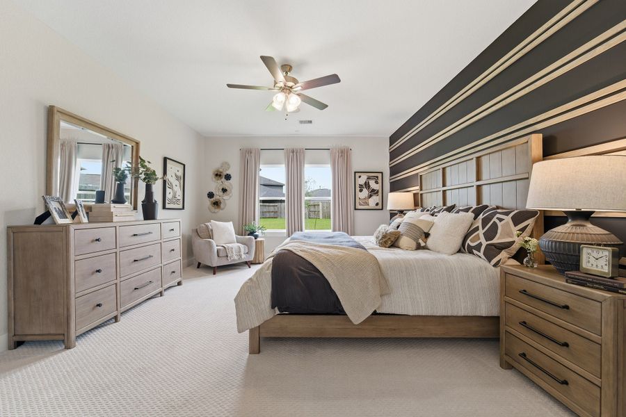 Furnished interior in a model home at Pecan Estates in Crosby (Image 34).