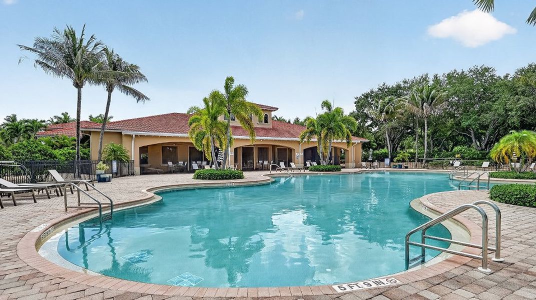 Valencia Golf Country Club Amenity Pool 4of5 Valencia Golf Country Club Amenity Pool 4of5