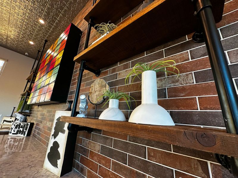 Image 10 of the Heritage Towers community in Lewisville, TX.