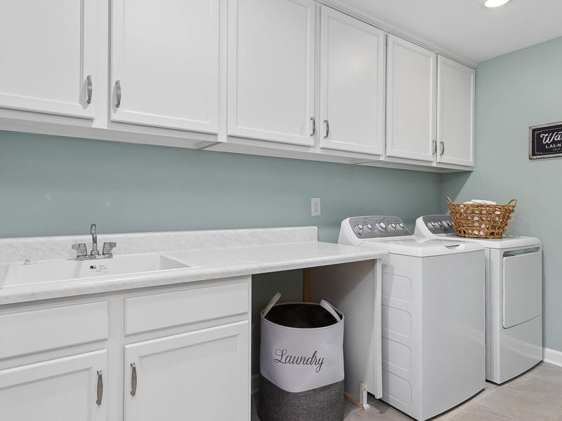 Image 46 of the Woodland Crossing community in Zebulon, NC. Image 46 of the Woodland Crossing community in Zebulon, NC.