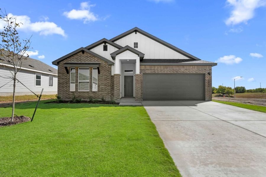 Front exterior of a home in the Ridge at Knob Creek community, located in Temple, TX (Image 7).