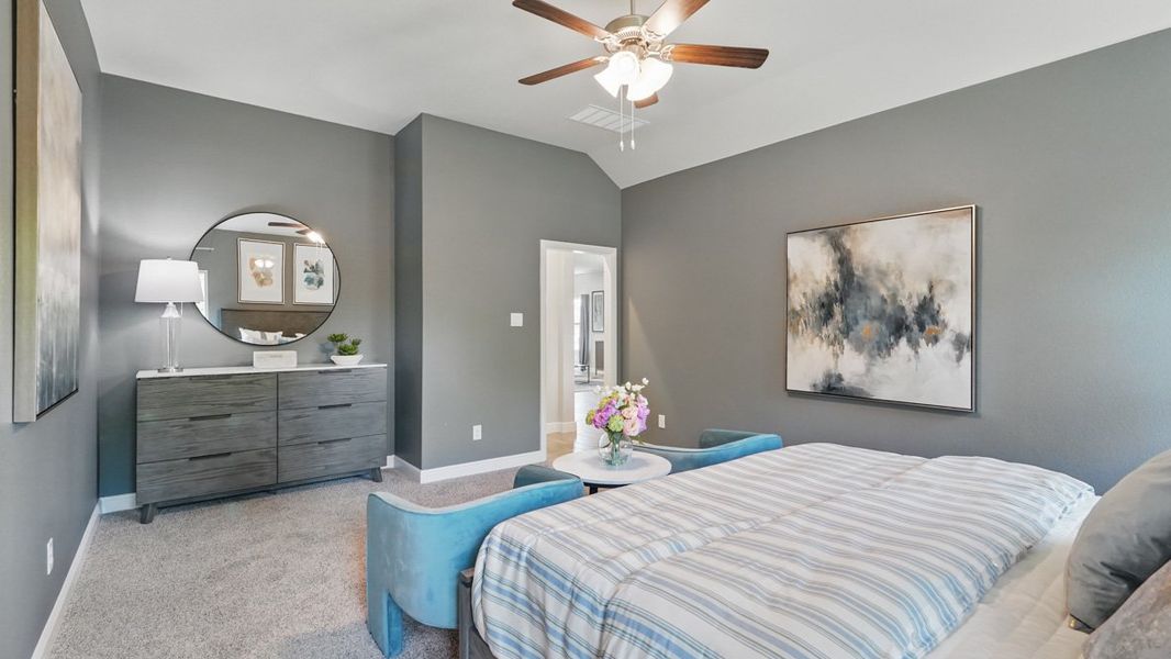 Furnished interior in a model home at Retta Estates in Mansfield (Image 22).