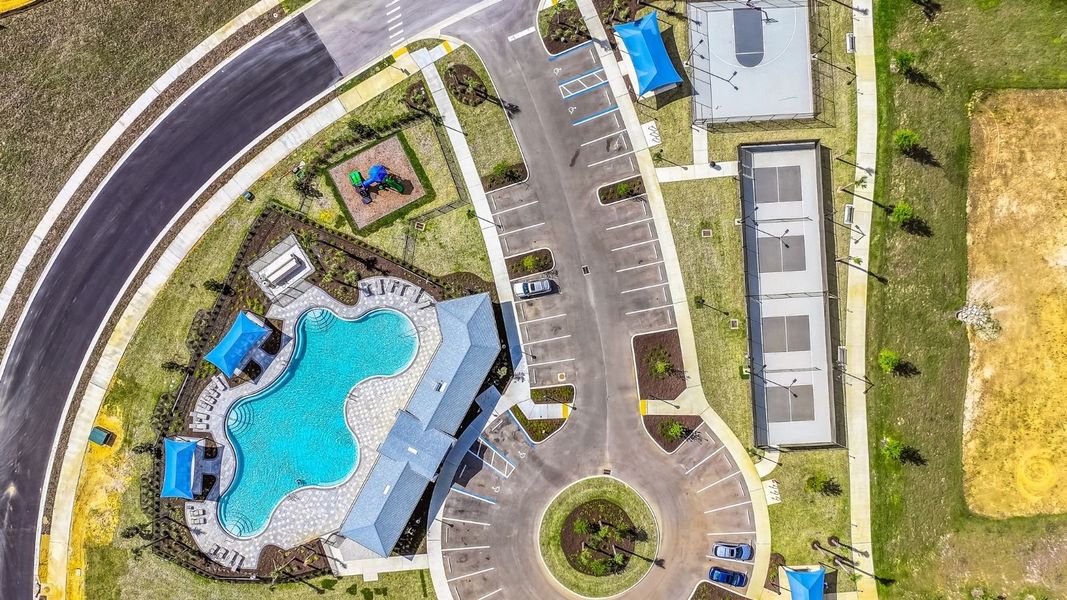 Community amenity available to residents of Summit View in Dade City (Image 21).