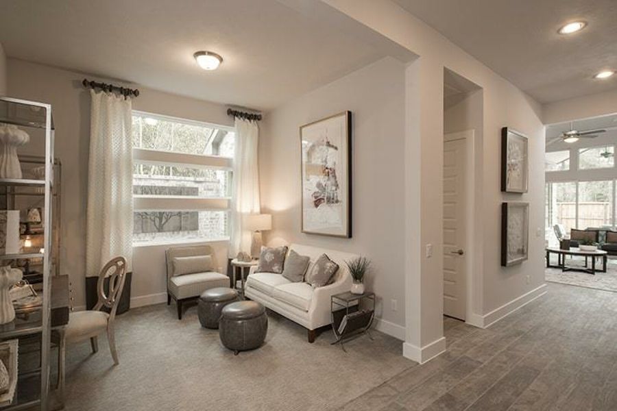 Image 4 of the Villas at The Groves 50' community in Humble, TX.