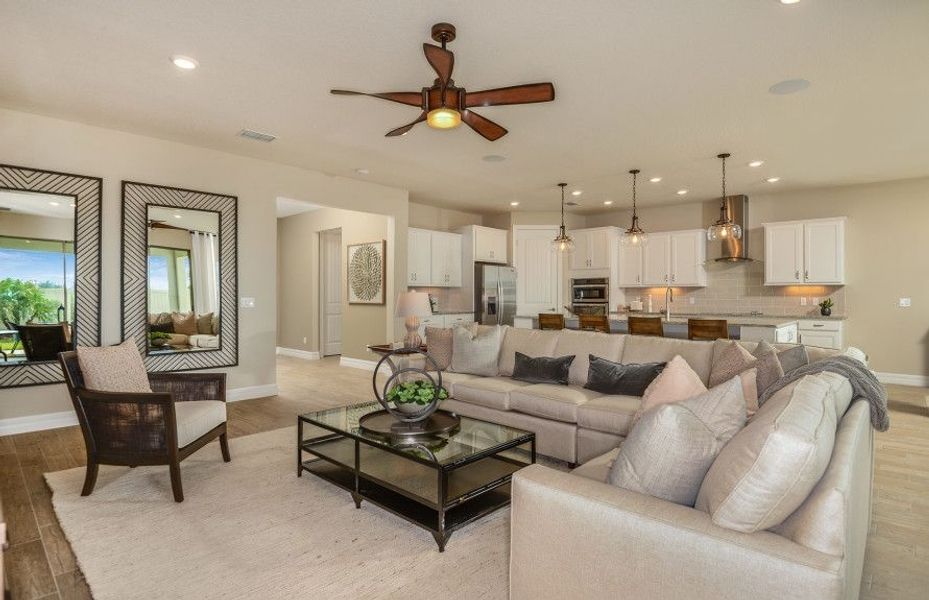 Image 4 of the Split Oak Estates community in St. Cloud, FL.