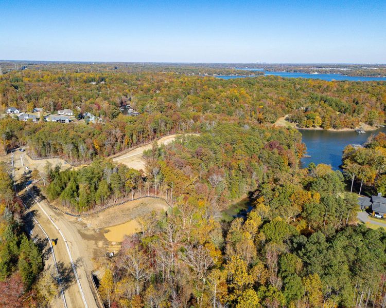 Natural surroundings and green spaces near The Gables at Handsmill Inland & Waterview in York, SC (Image 48). Natural surroundings and green spaces near The Gables at Handsmill Inland & Waterview in York, SC (Image 48).