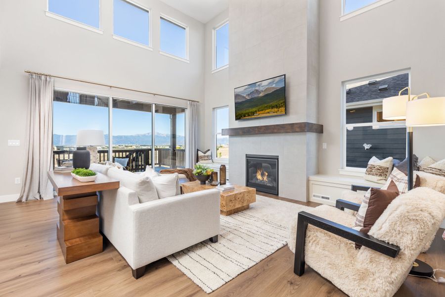 Plan C405 - Sterling Ridge Model - Living Area