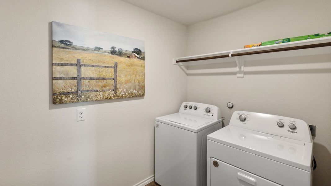Furnished interior in a model home at Corsicana Commons in Corsicana (Image 18).