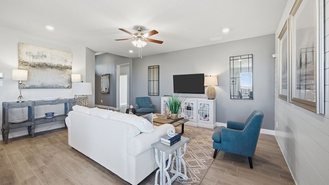 Furnished interior in a model home at Bluestem in Rhome (Image 38). Furnished interior in a model home at Bluestem in Rhome (Image 38).